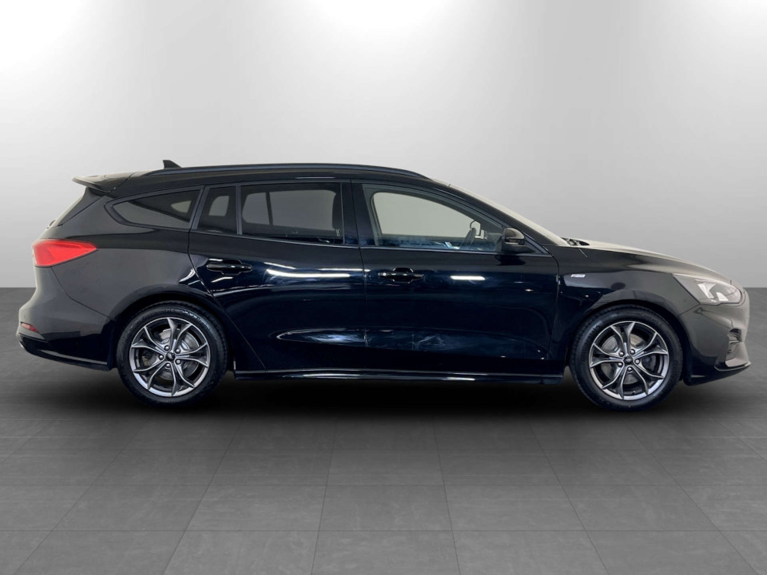 Used Ford Focus 2021 for sale - 77185370: Photo 11