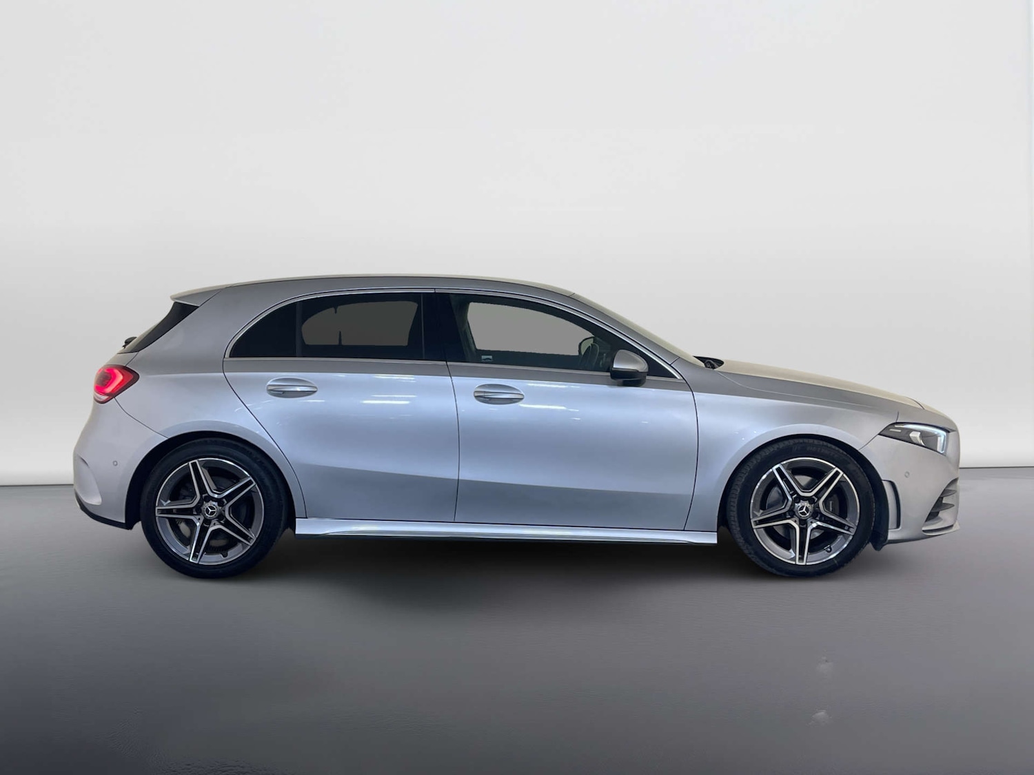 Used Mercedes-Benz A-Class 2020 for sale - 77963188: Photo 11