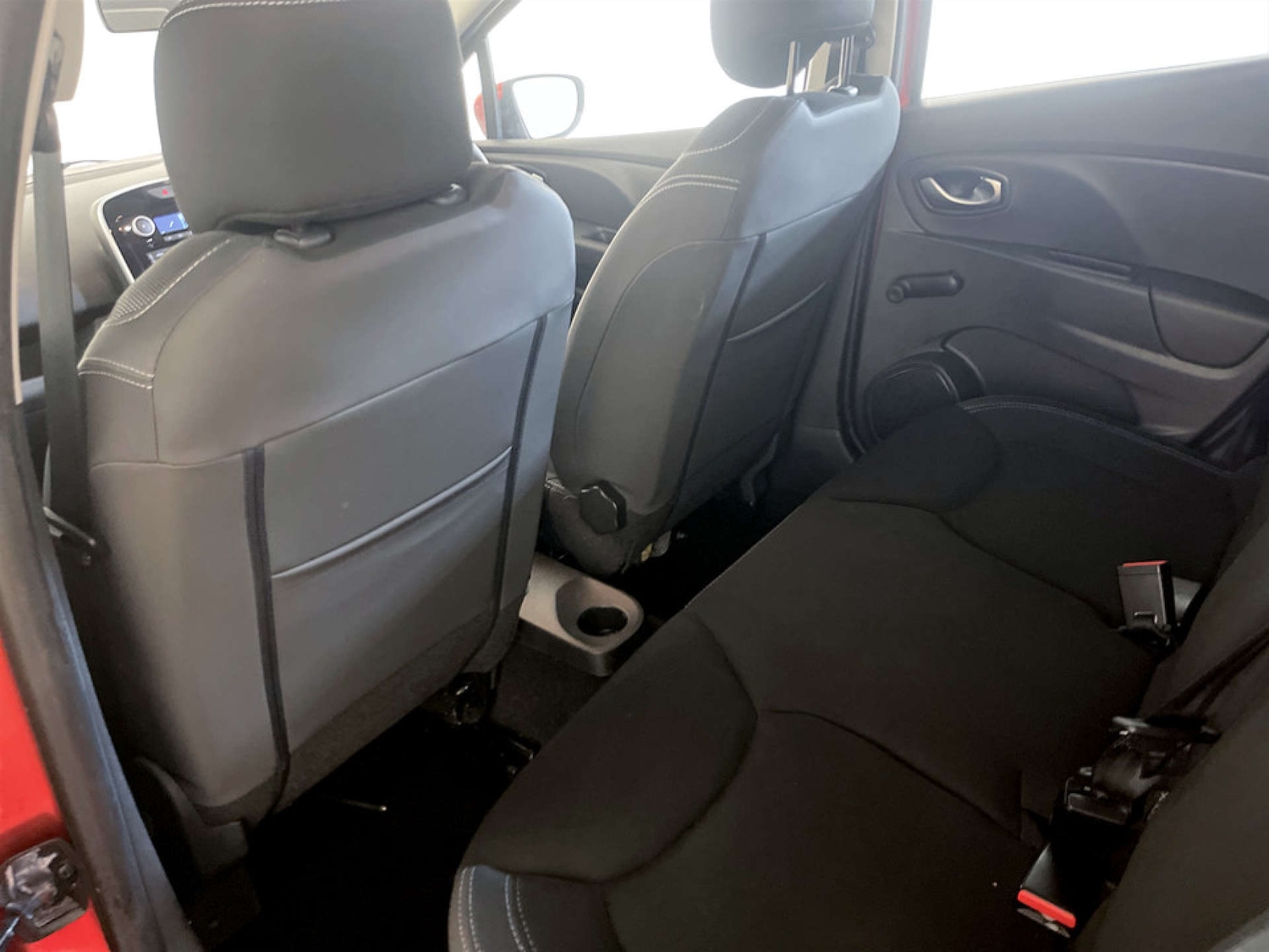 Used Renault Clio 2018 for sale - 77259101: Photo 14