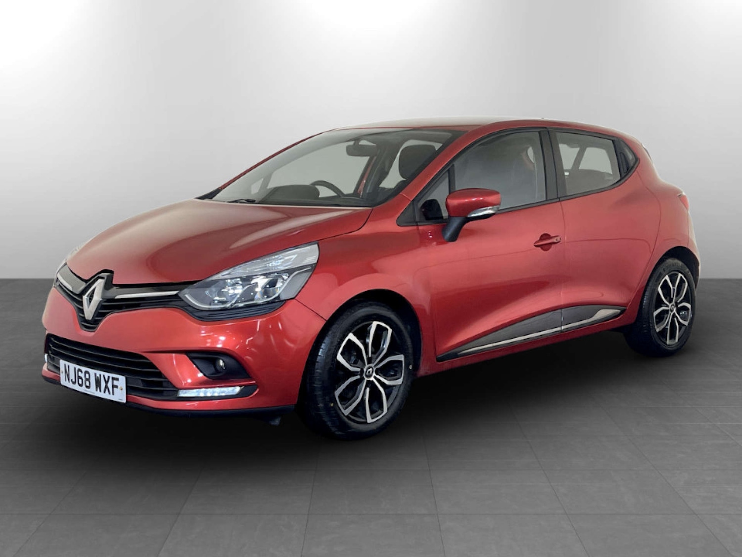 Used Renault Clio 2018 for sale - 77259101: Photo 6