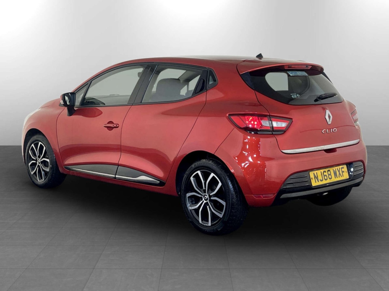 Used Renault Clio 2018 for sale - 77259101: Photo 8
