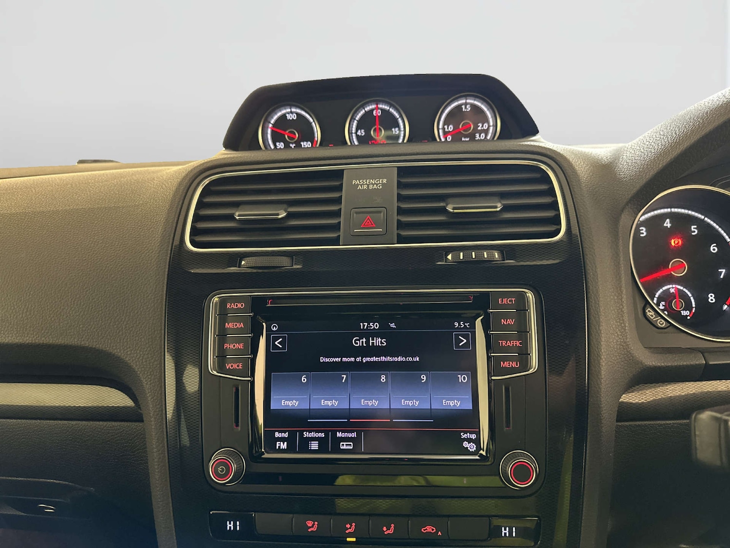 Used Volkswagen Scirocco 2018 for sale - 77998592: Photo 21