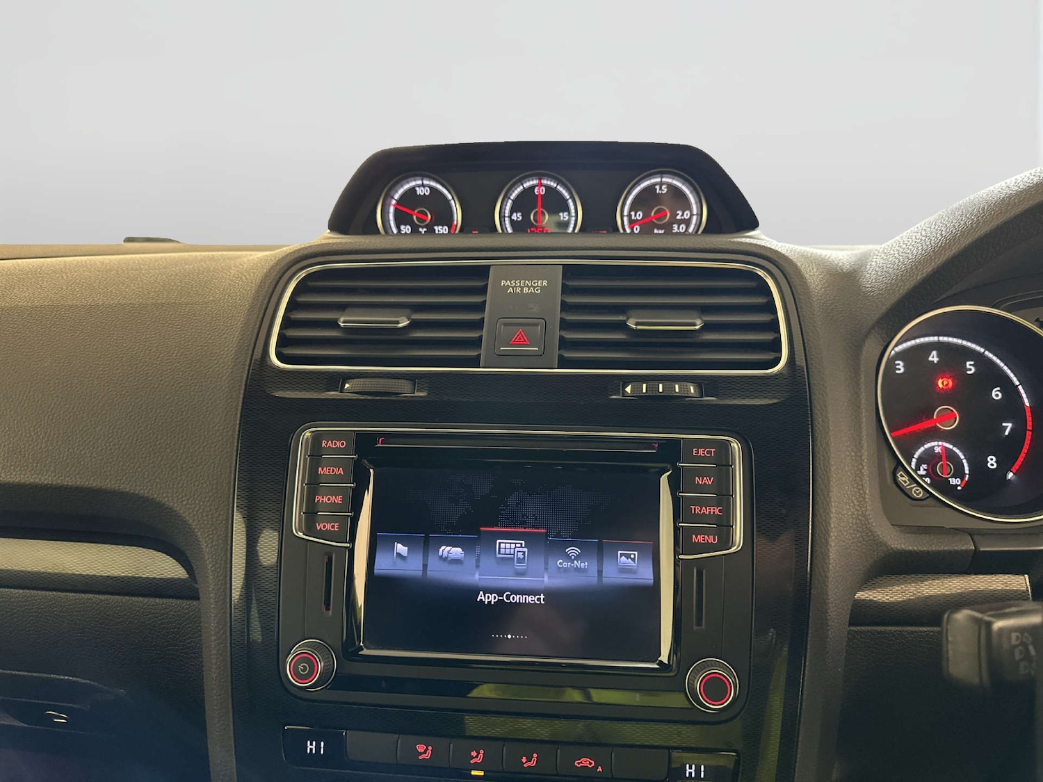 Used Volkswagen Scirocco 2018 for sale - 77998592: Photo 22