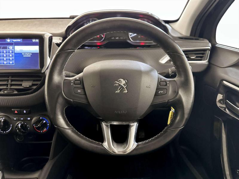 Used Peugeot 208 2017 for sale - 76979493: Photo 17