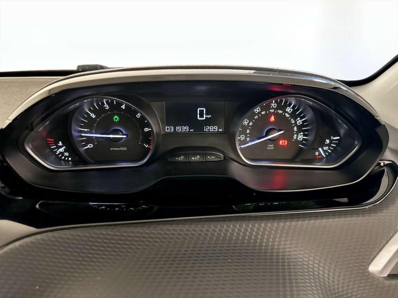 Used Peugeot 208 2017 for sale - 76979493: Photo 19