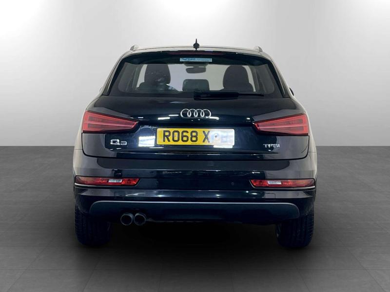 Used Audi Q3 2018 for sale - 77176347: Photo 9