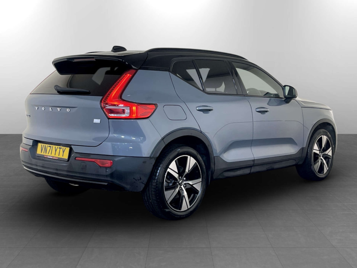 Used Volvo XC40 2021 for sale - 77490231: Photo 10
