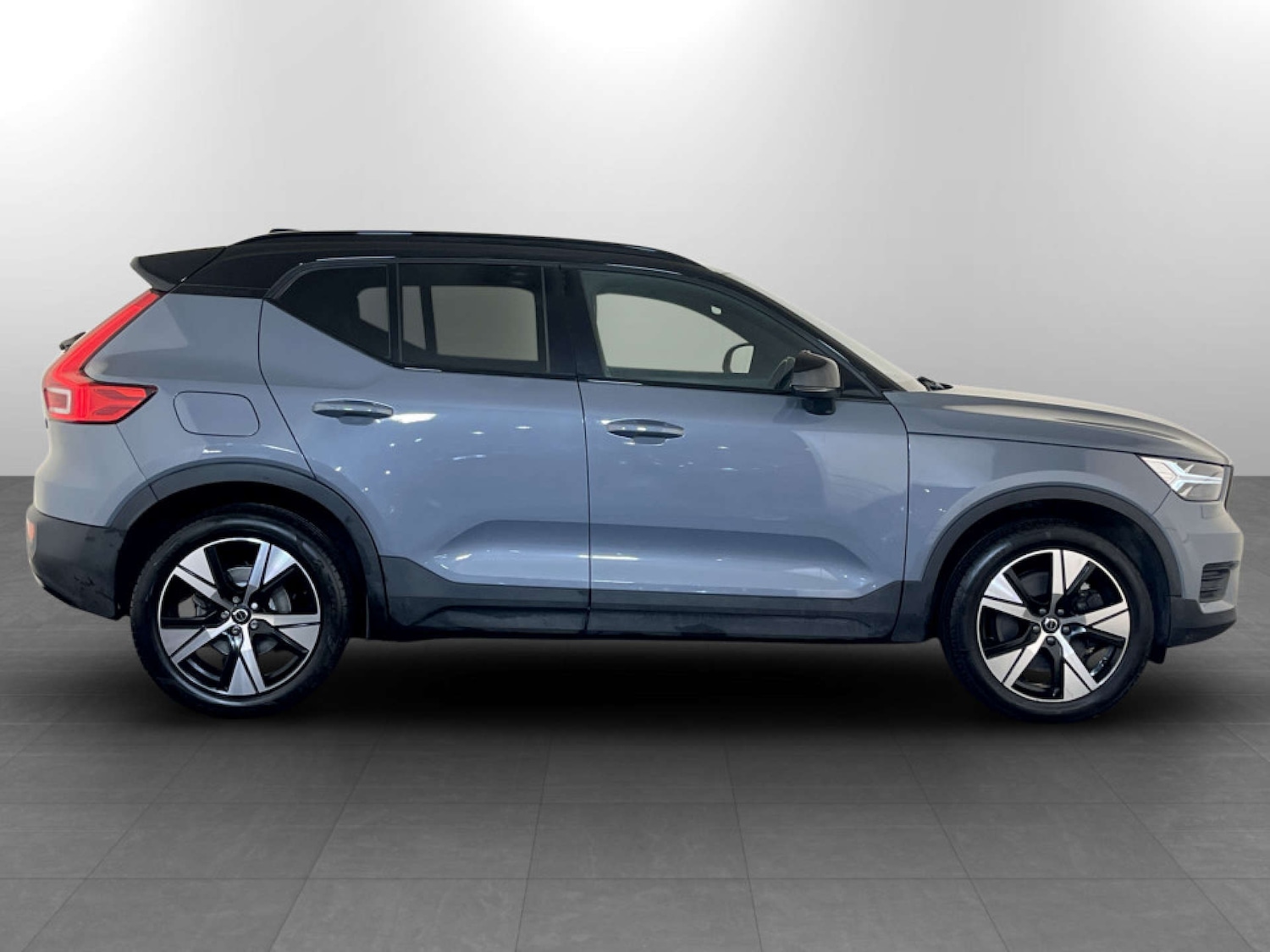 Used Volvo XC40 2021 for sale - 77490231: Photo 11