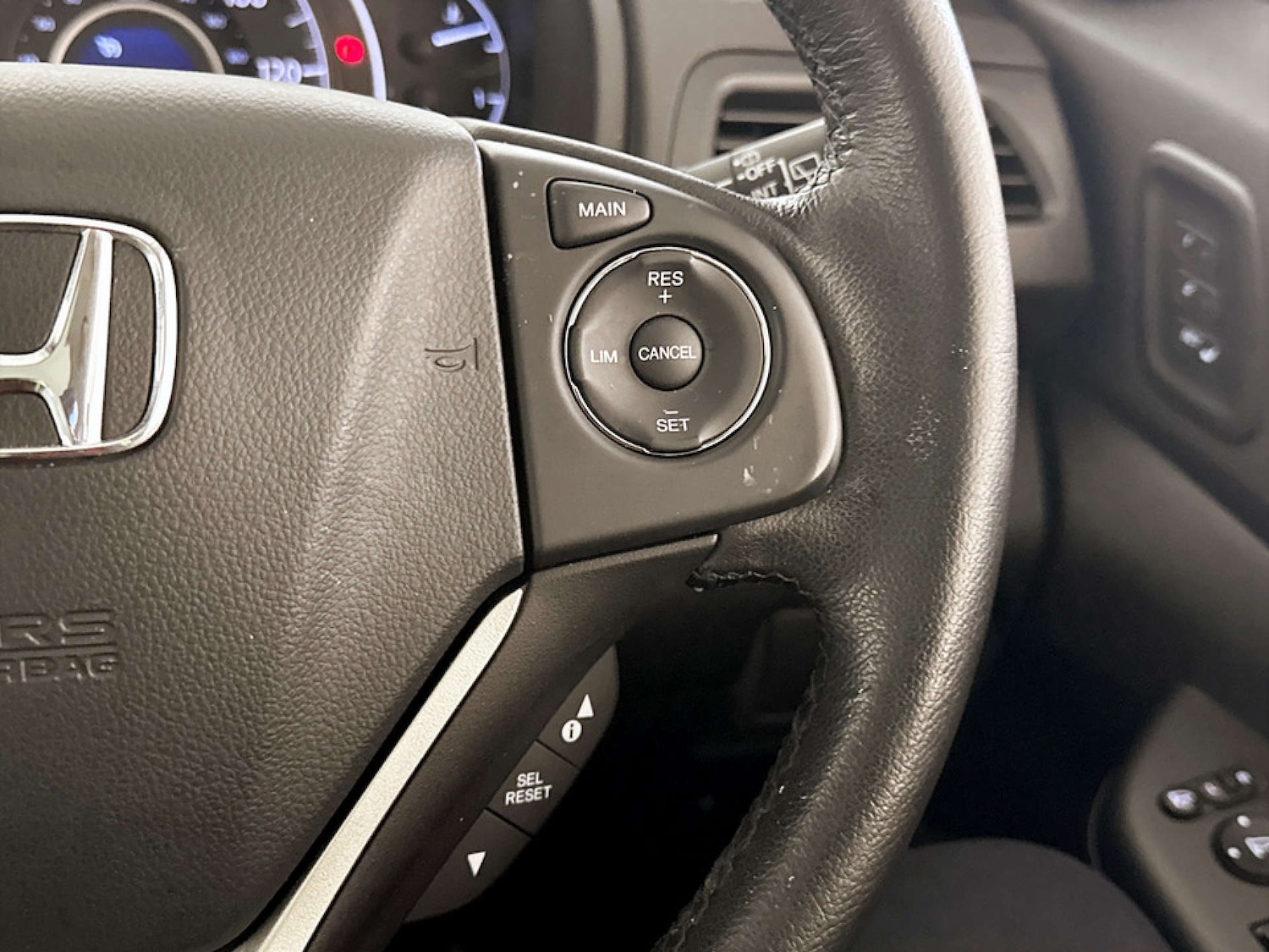 Used Honda CR-V 2017 for sale - 77693726: Photo 19