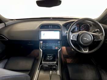Used Jaguar XE 2018 for sale - 74656647: Photo