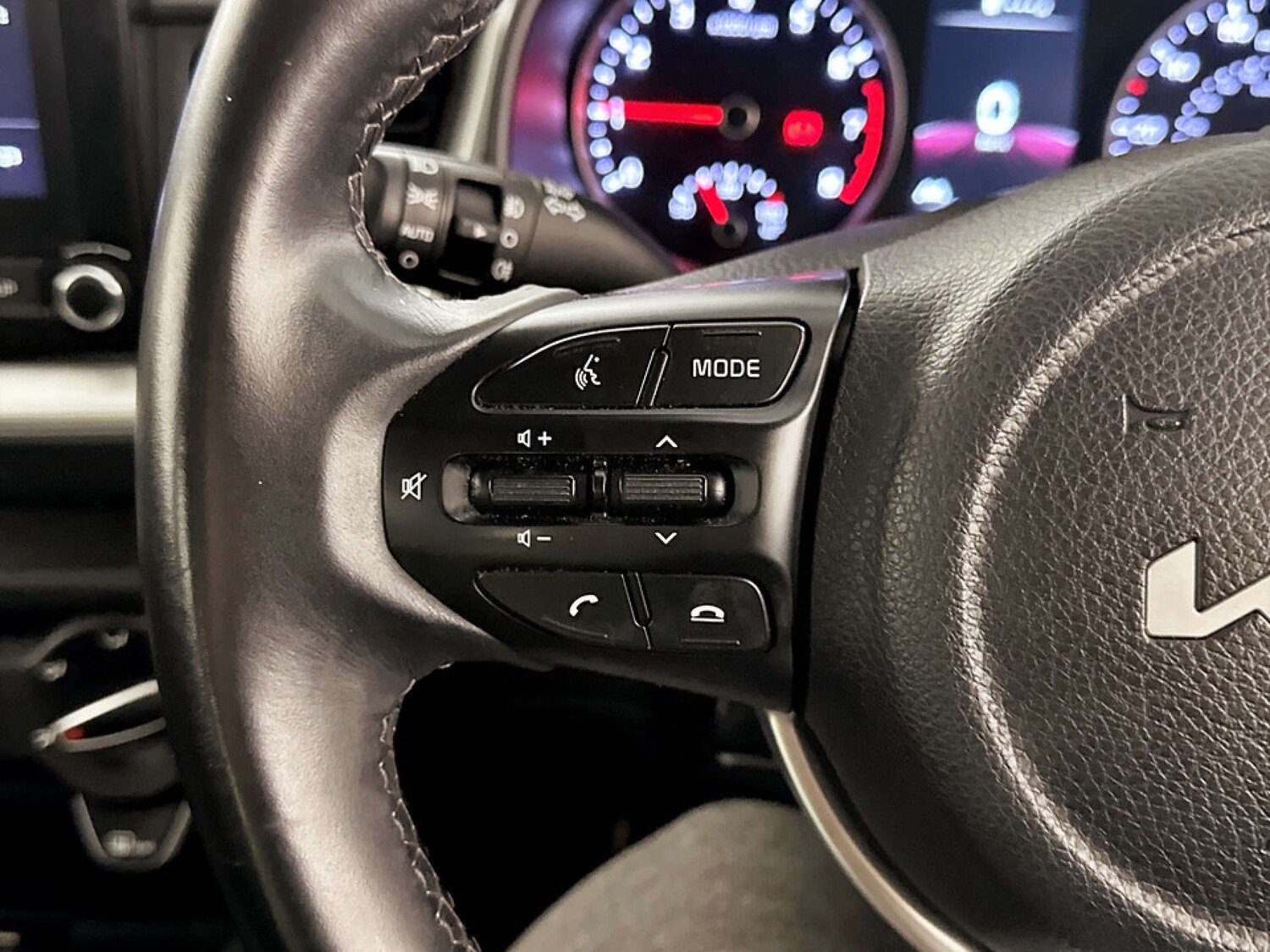 Used Kia Stonic 2022 for sale - 77490203: Photo 17