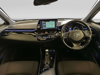 Used Toyota C-HR 2020 for sale - 79329784: Photo