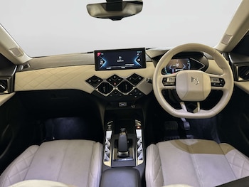 Used DS Automobiles DS 3 2020 for sale - 77915400: Photo