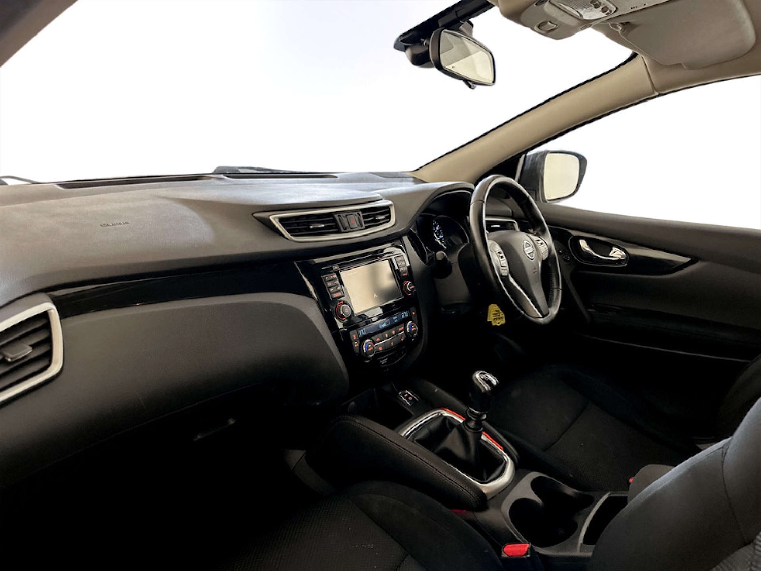 Used Nissan Qashqai 2016 for sale - 77735057: Photo 12