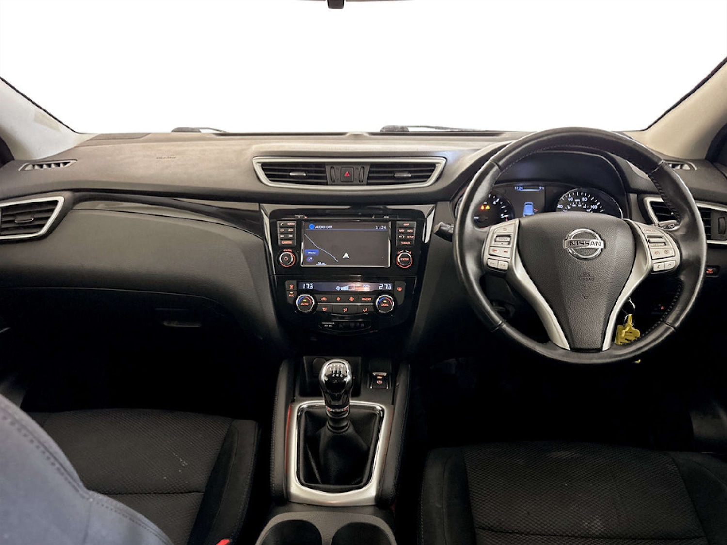 Used Nissan Qashqai 2016 for sale - 77735057: Photo 3