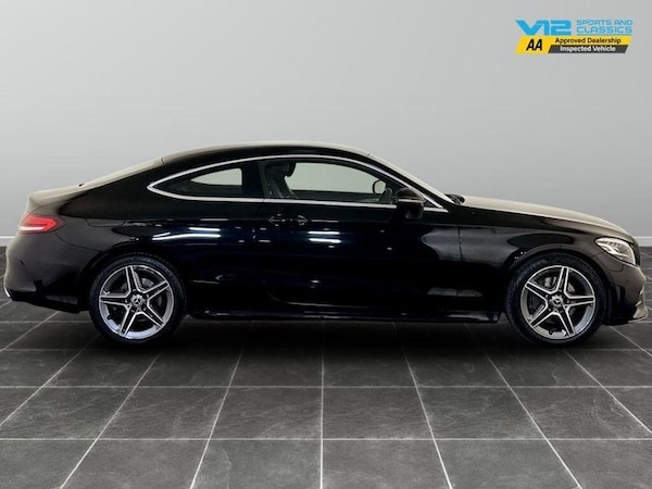 Used Mercedes-Benz C-Class 2019 for sale - 76209392: Photo 11