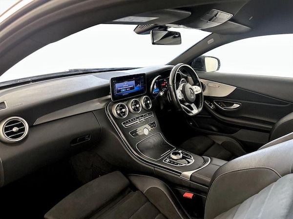 Used Mercedes-Benz C-Class 2019 for sale - 76209392: Photo 12