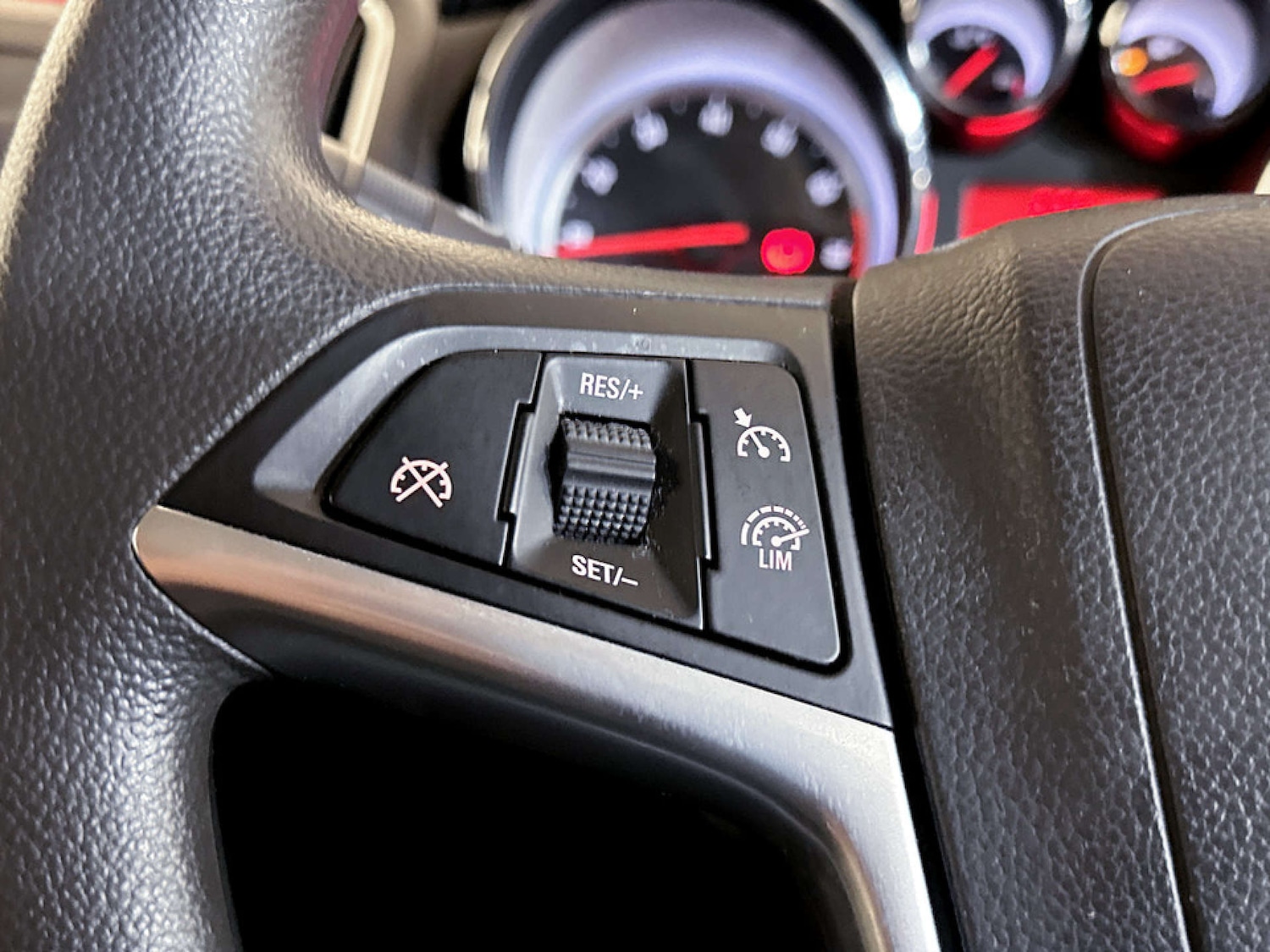 Used Vauxhall Zafira 2016 for sale - 77420185: Photo 17