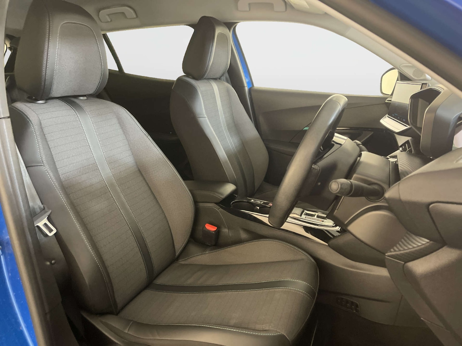 Used Peugeot 2008 2022 for sale - 78016546: Photo 13