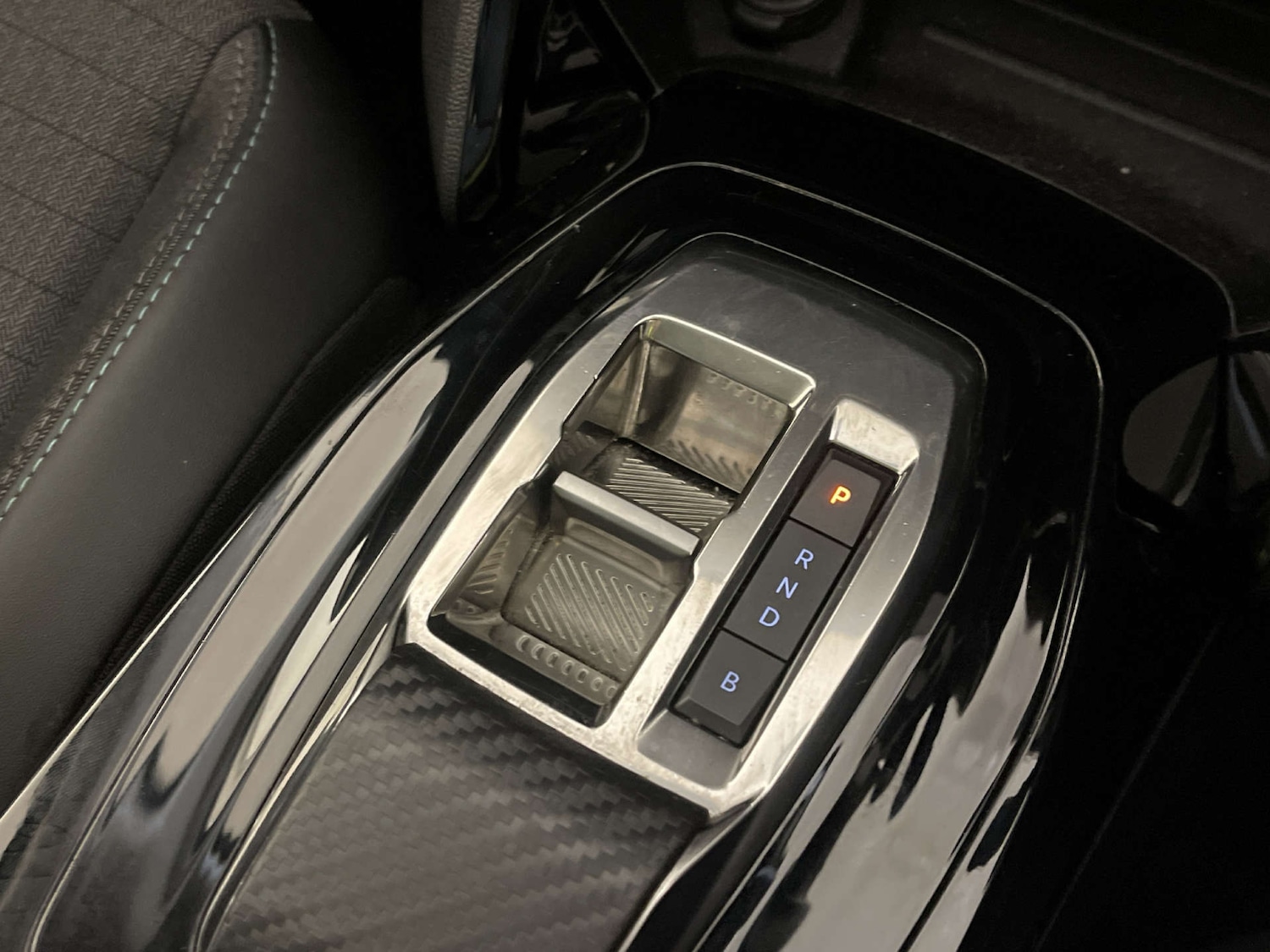 Used Peugeot 2008 2022 for sale - 78016546: Photo 24