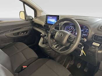 Used Toyota ProAce 2023 for sale - 78882923: Photo