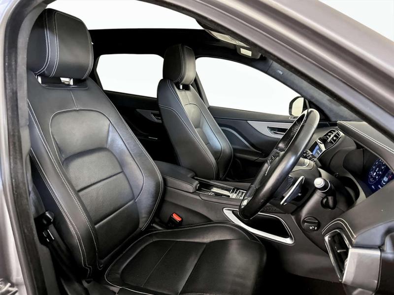 Used Jaguar F-Pace 2020 for sale - 76862331: Photo 13