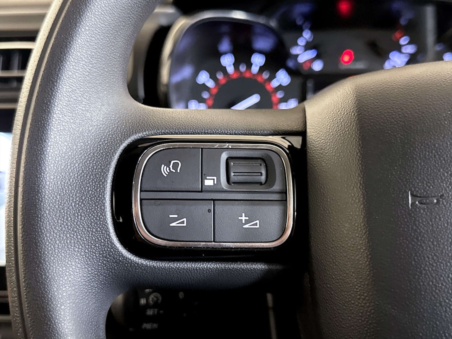 Used Citroen C3 2023 for sale - 77262730: Photo 17