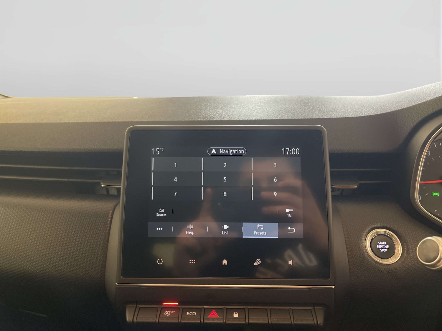 Used Renault Clio 2019 for sale - 78150120: Photo 16