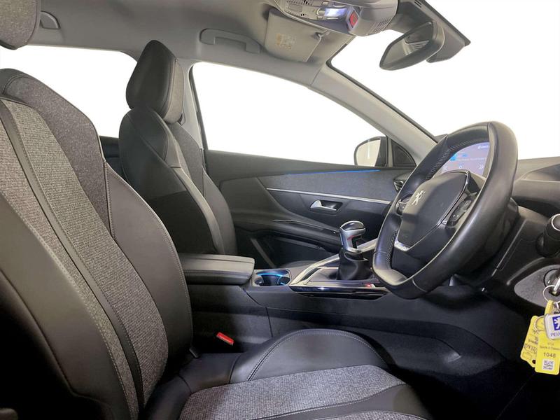Used Peugeot 3008 2020 for sale - 77157299: Photo 13