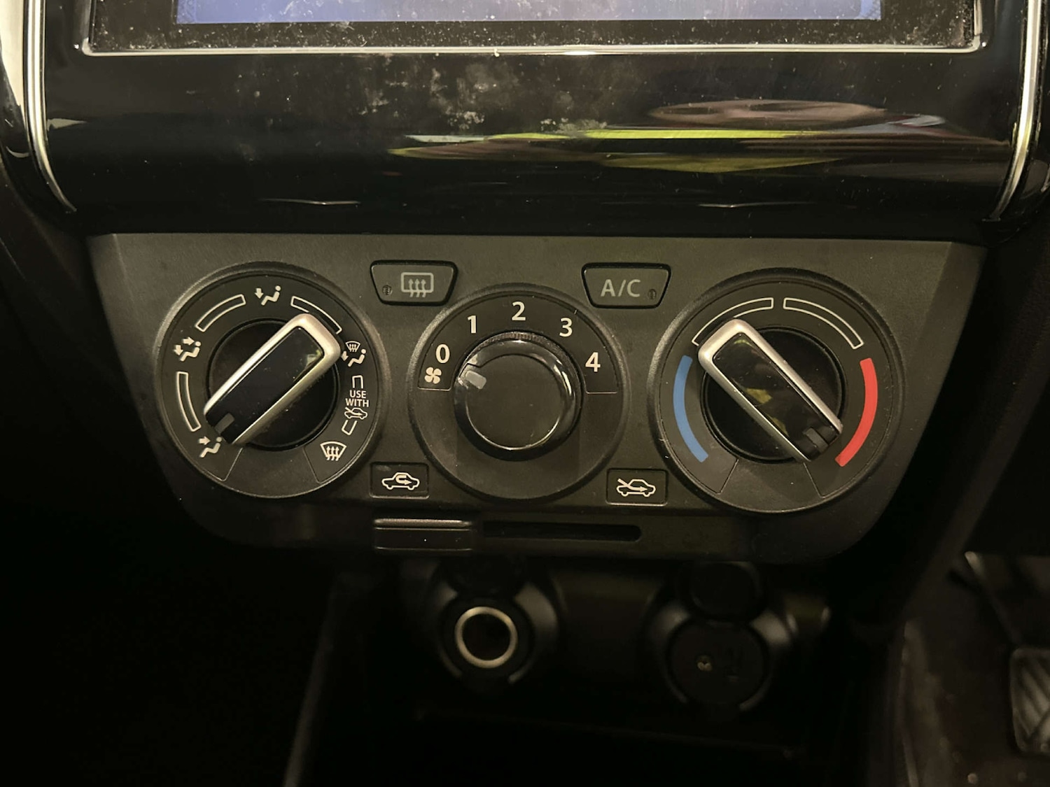 Used Suzuki Swift 2019 for sale - 77963177: Photo 24