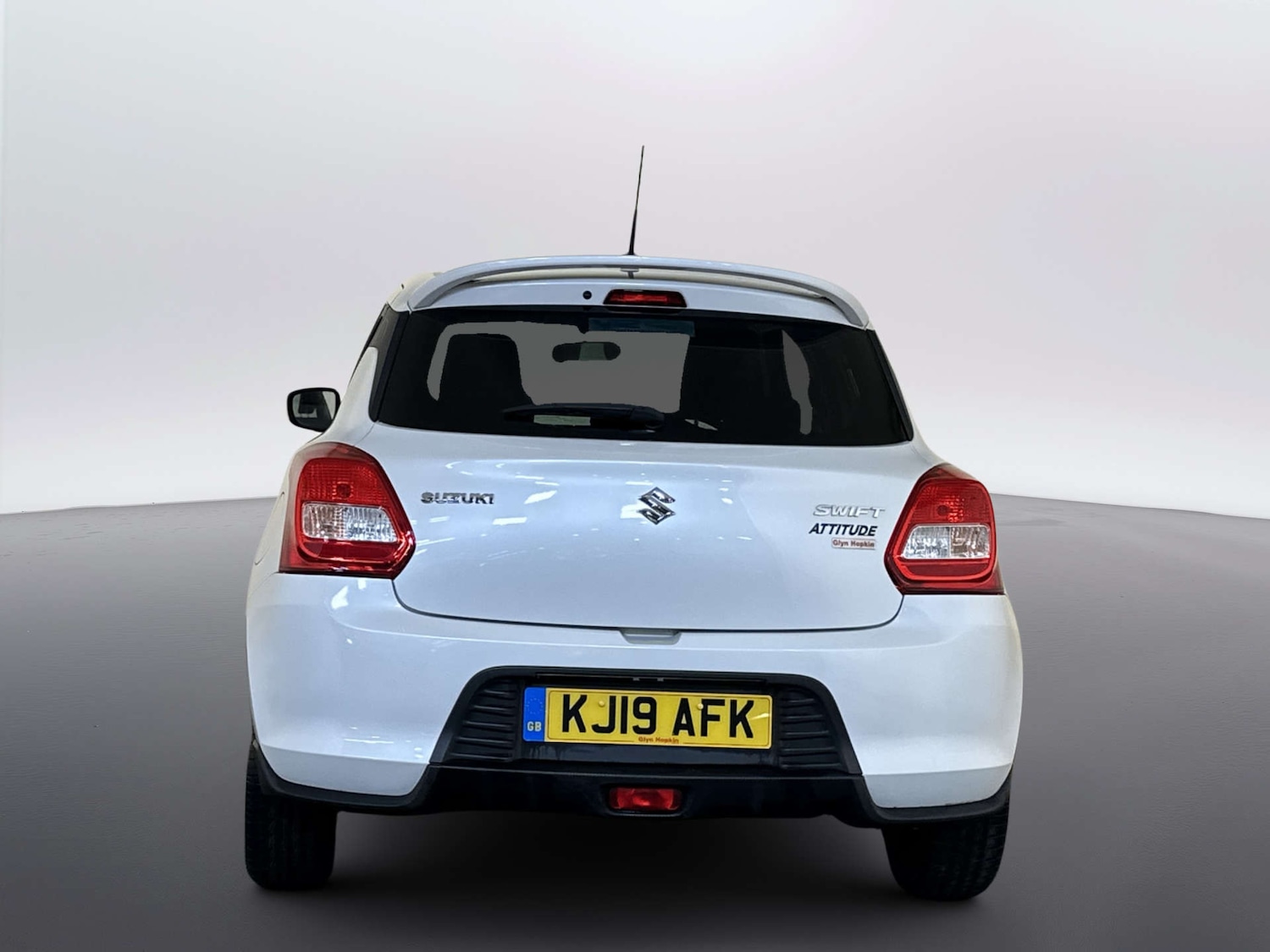 Used Suzuki Swift 2019 for sale - 77963177: Photo 9