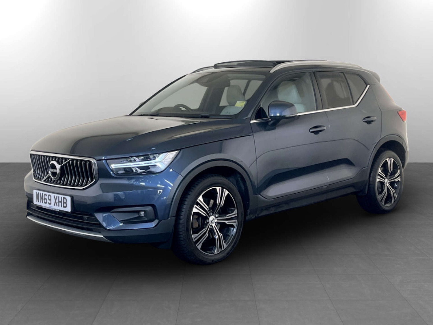 Used Volvo XC40 2019 for sale - 77185368: Photo 6