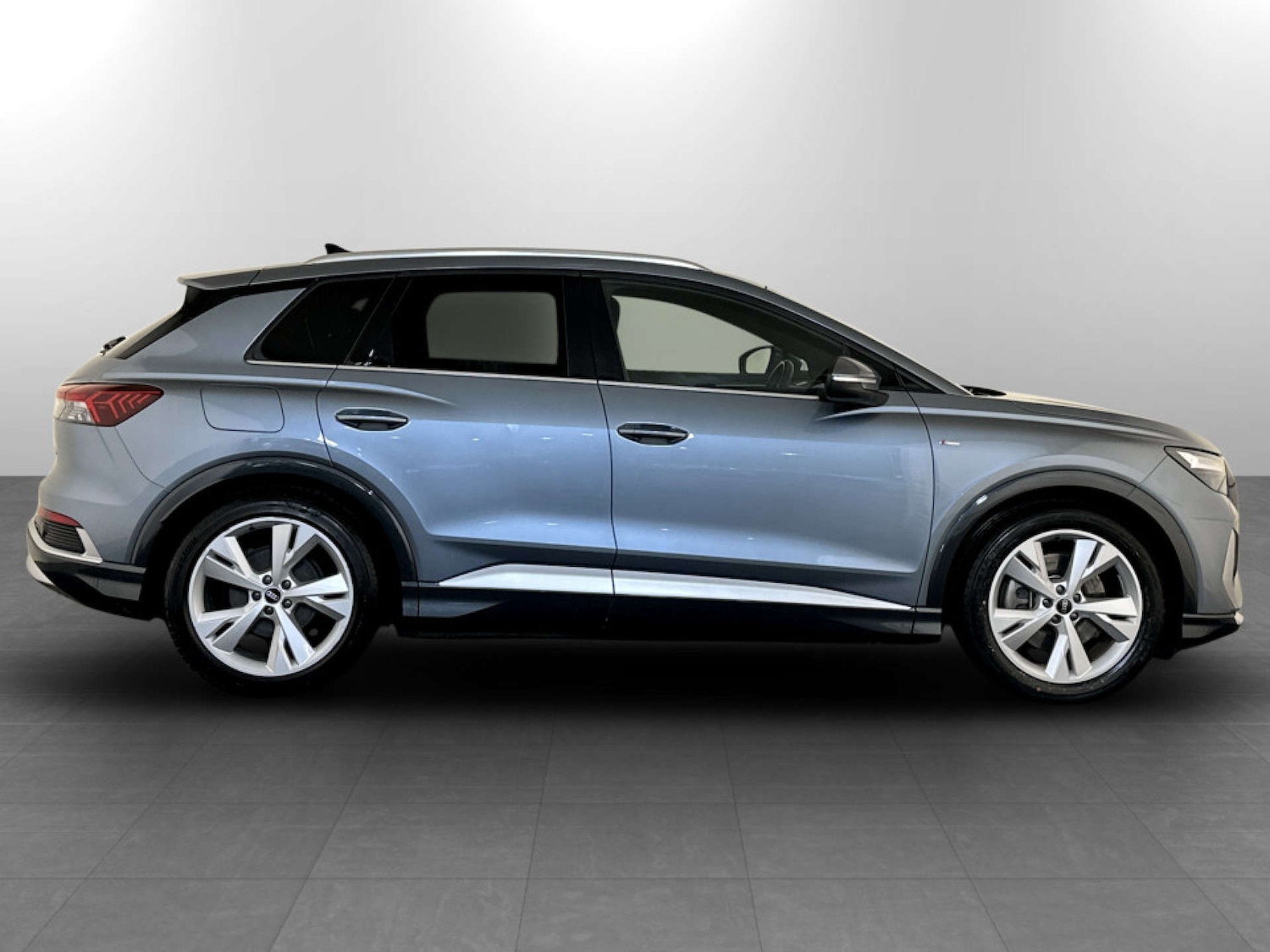 Used Audi Q4 e-tron 2021 for sale - 77406140: Photo 10