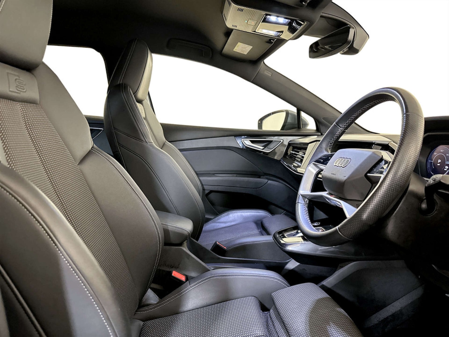 Used Audi Q4 e-tron 2021 for sale - 77406140: Photo 12