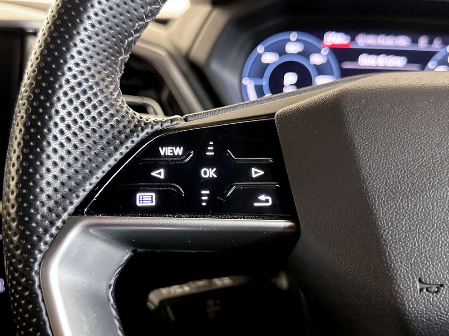 Used Audi Q4 e-tron 2021 for sale - 77406140: Photo 16