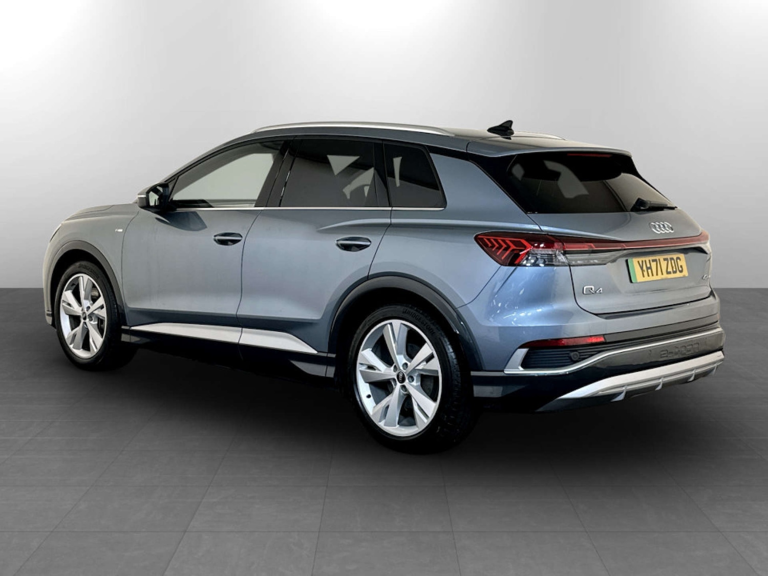 Used Audi Q4 e-tron 2021 for sale - 77406140: Photo 7