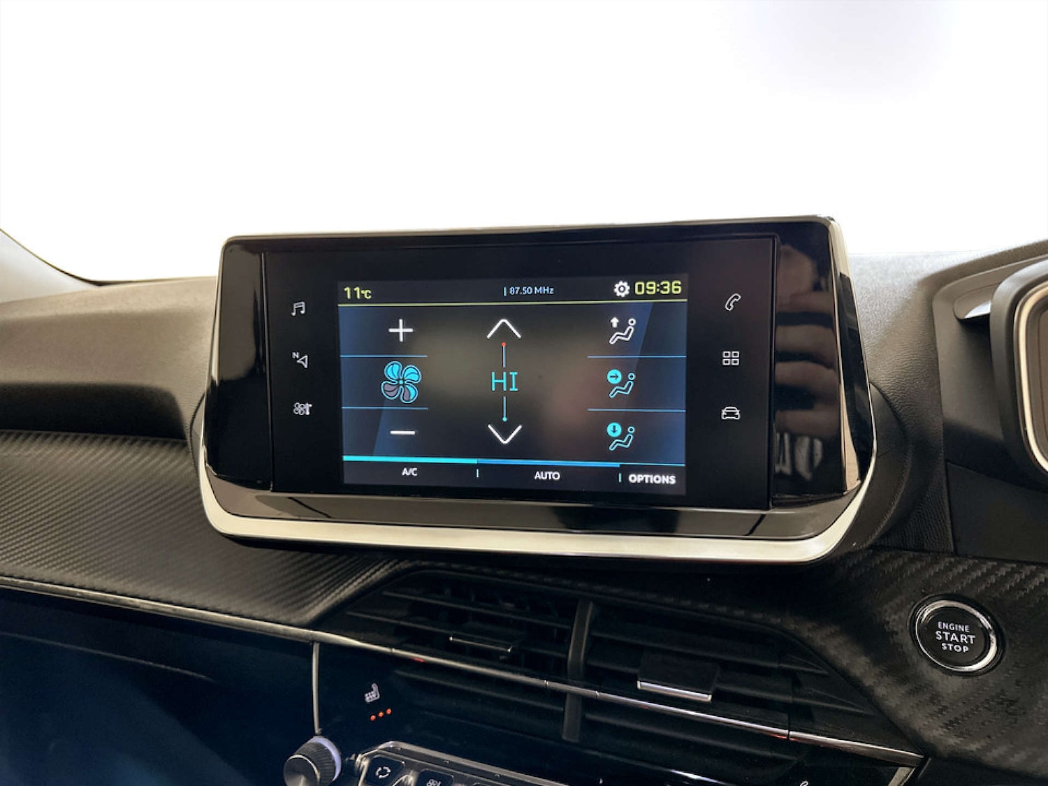 Used Peugeot 2008 2022 for sale - 77762267: Photo 21