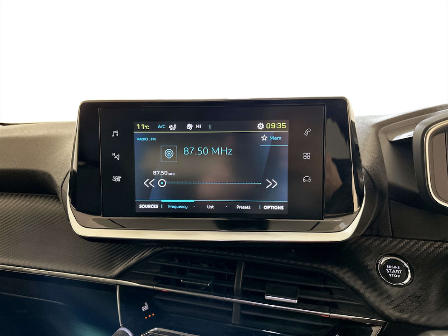 Used Peugeot 2008 2022 for sale - 77762267: Photo 24