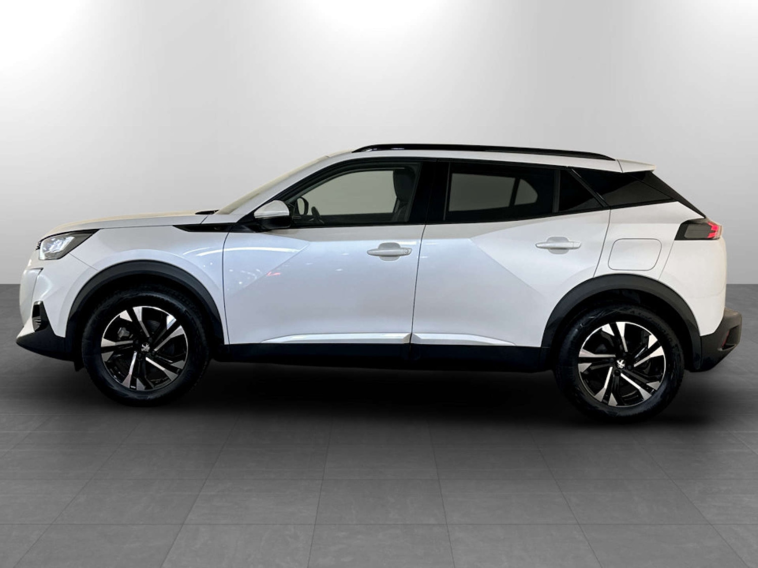 Used Peugeot 2008 2022 for sale - 77762267: Photo 7