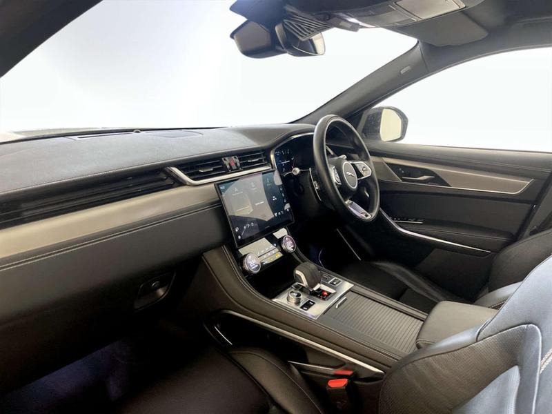 Used Jaguar F-Pace 2021 for sale - 76979494: Photo 12