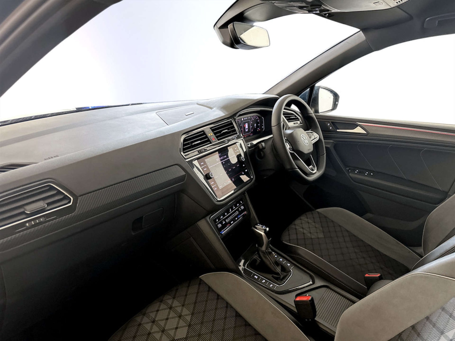 Used Volkswagen Tiguan 2021 for sale - 77639628: Photo 12