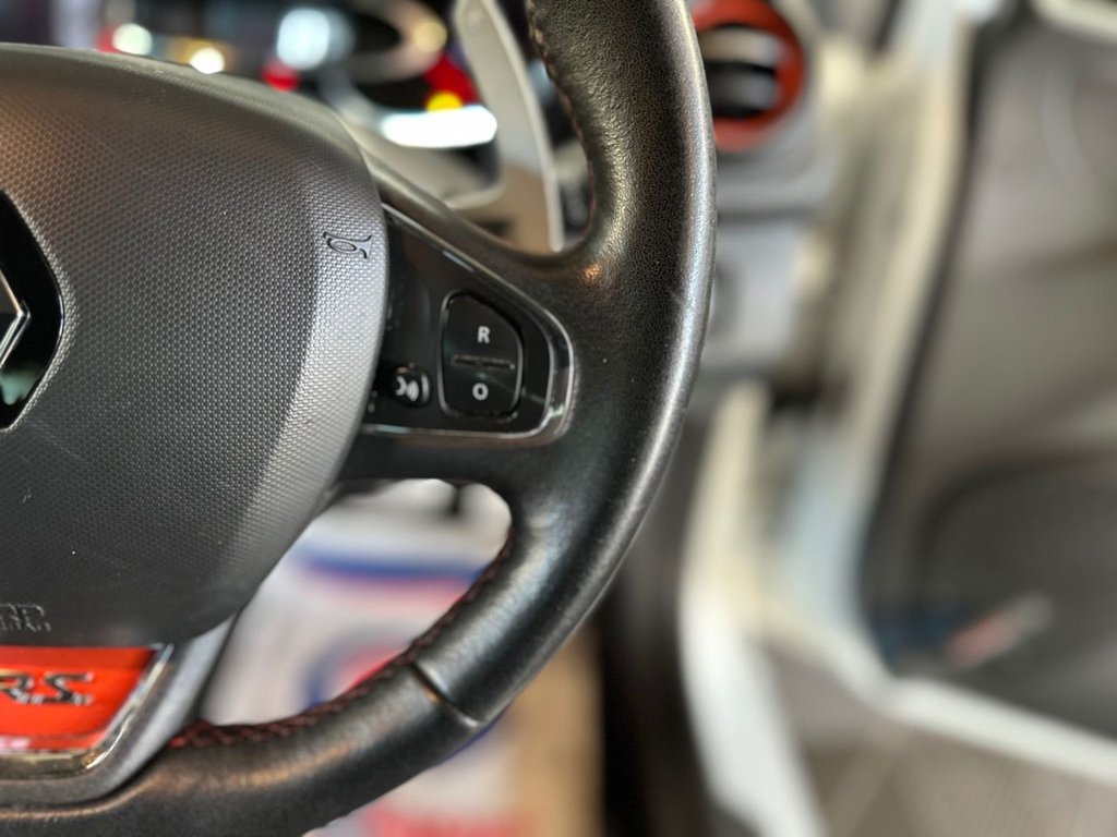 Used Renault Clio 2014 for sale - 77422528: Photo 19