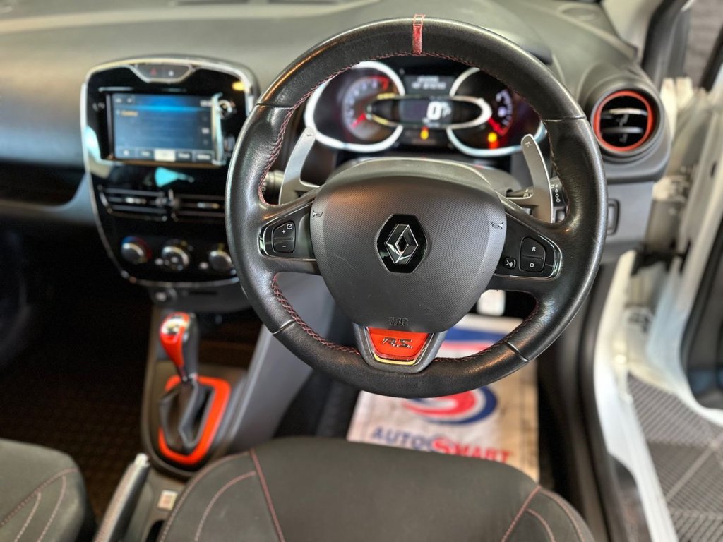 Used Renault Clio 2014 for sale - 77422528: Photo 25