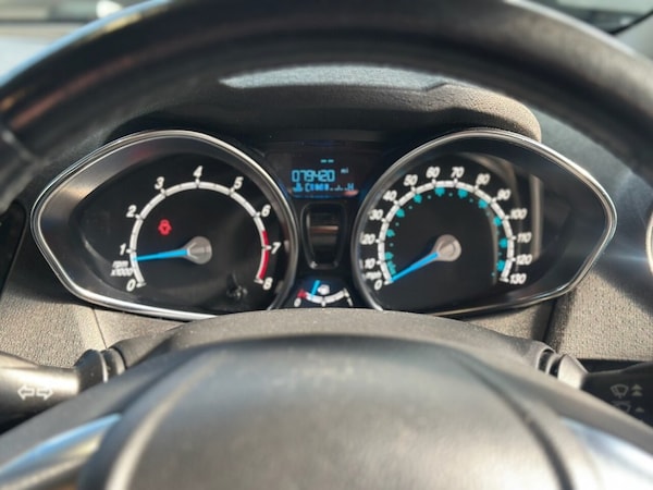 Used Ford Fiesta 2015 for sale - 76223500: Photo 28
