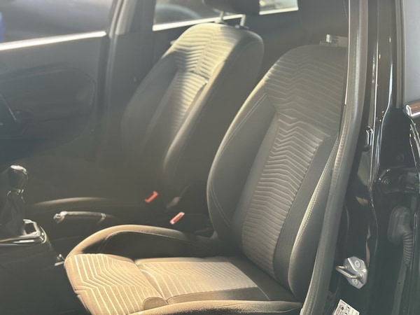 Used Ford Fiesta 2015 for sale - 76223500: Photo 29