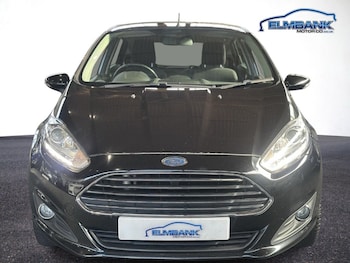 Used Ford Fiesta 2015 for sale - 76223500: Photo 2