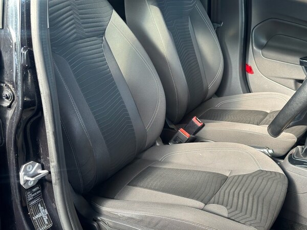 Used Ford Fiesta 2015 for sale - 76223500: Photo 35