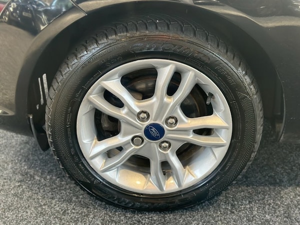 Used Ford Fiesta 2015 for sale - 76223500: Photo 38