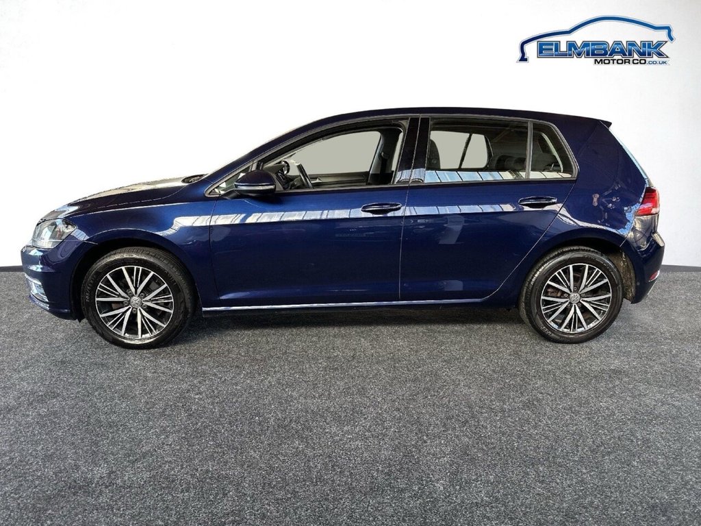 Used Volkswagen Golf 2017 for sale - 76632330: Photo 7