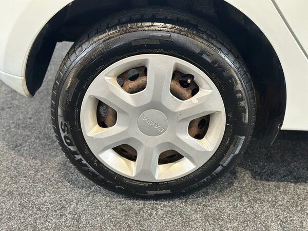 Used Dacia Sandero 2015 for sale - 76274054: Photo 34